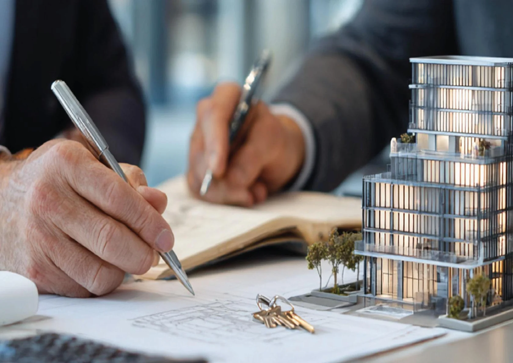 دراسة استثمار عقاري وتخطيط مشاريع